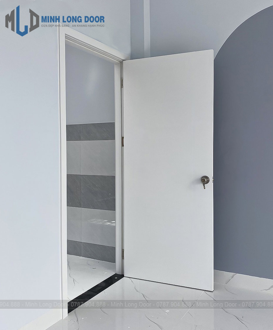 Mẫu cửa nhựa Composite màu trắng trơn mờ tinh khôi