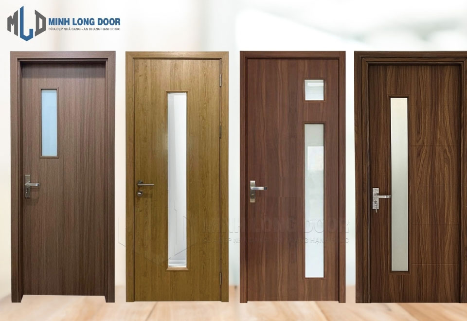 Cửa nhựa có ô kính phổ biến khi làm cửa nhà vệ sinh